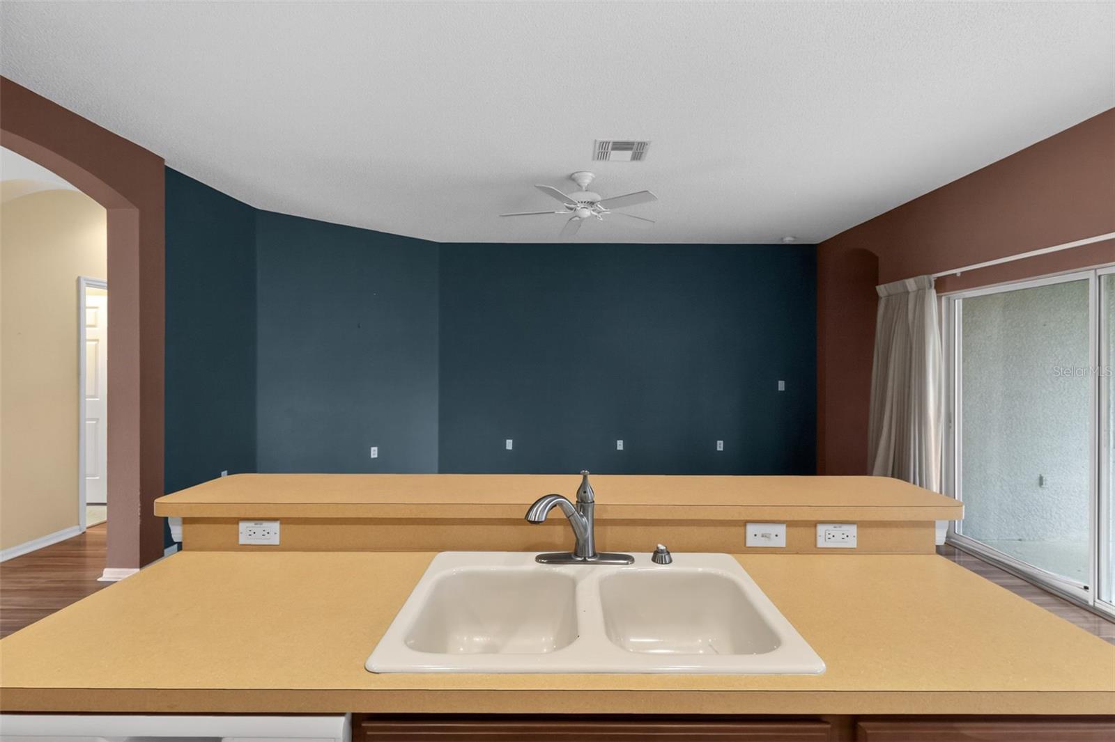 KEY VISTA PH 02 - Residential