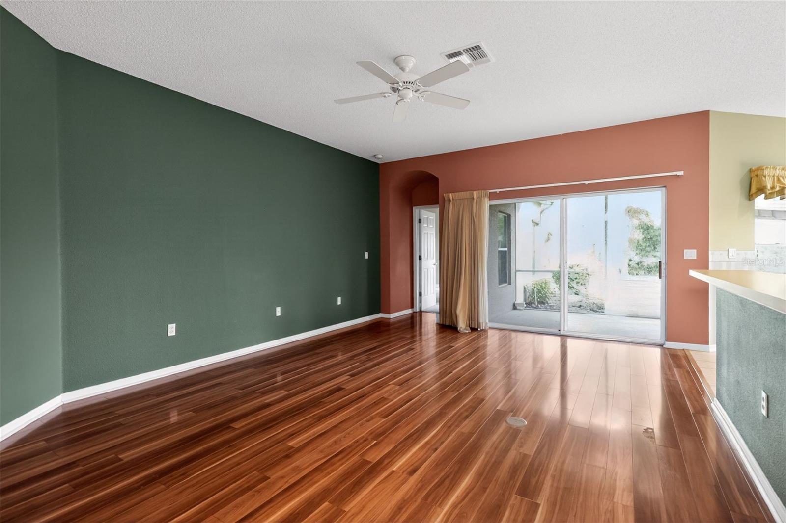 KEY VISTA PH 02 - Residential