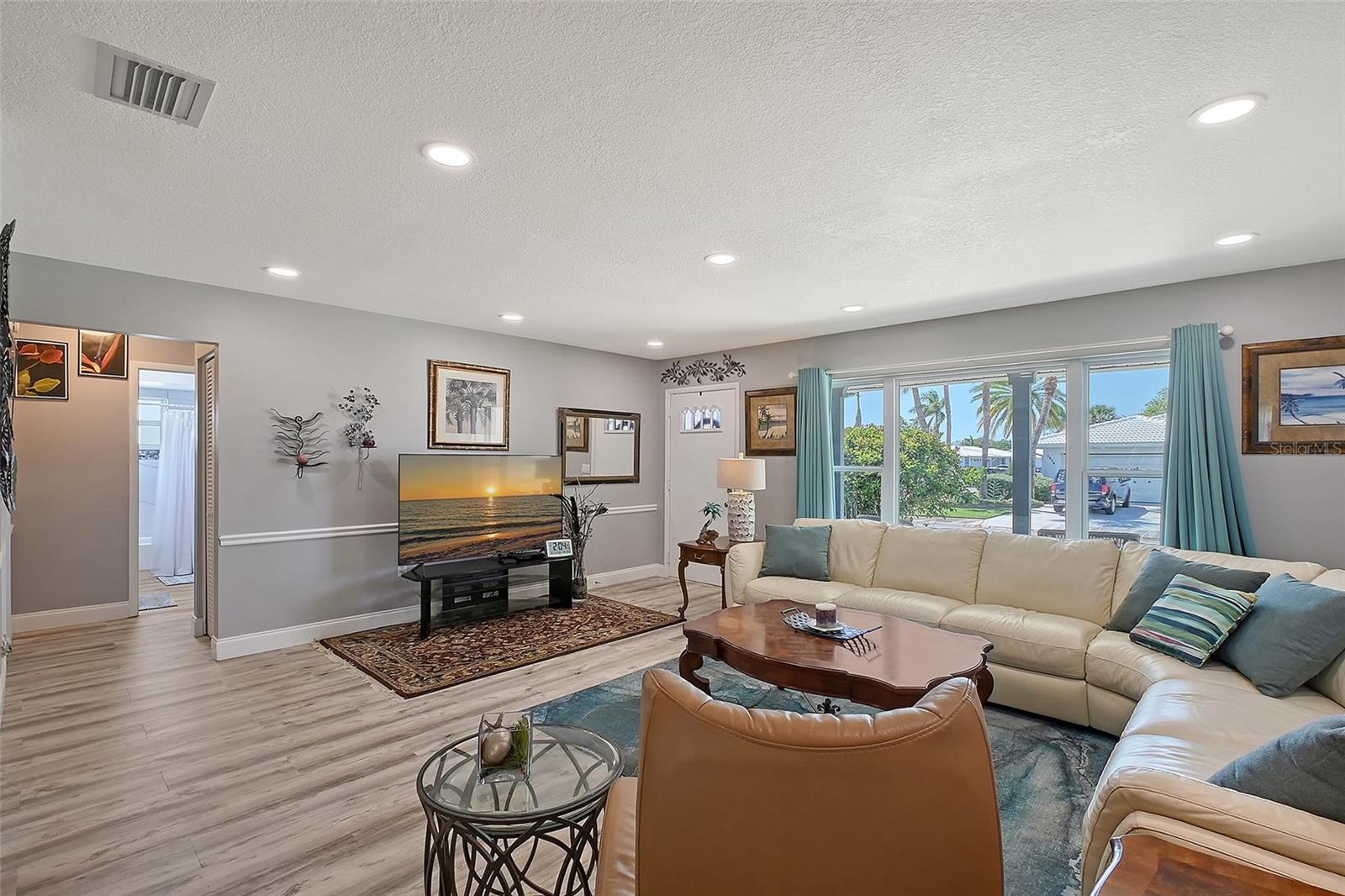 1325 BOTTLEBRUSH DRIVE