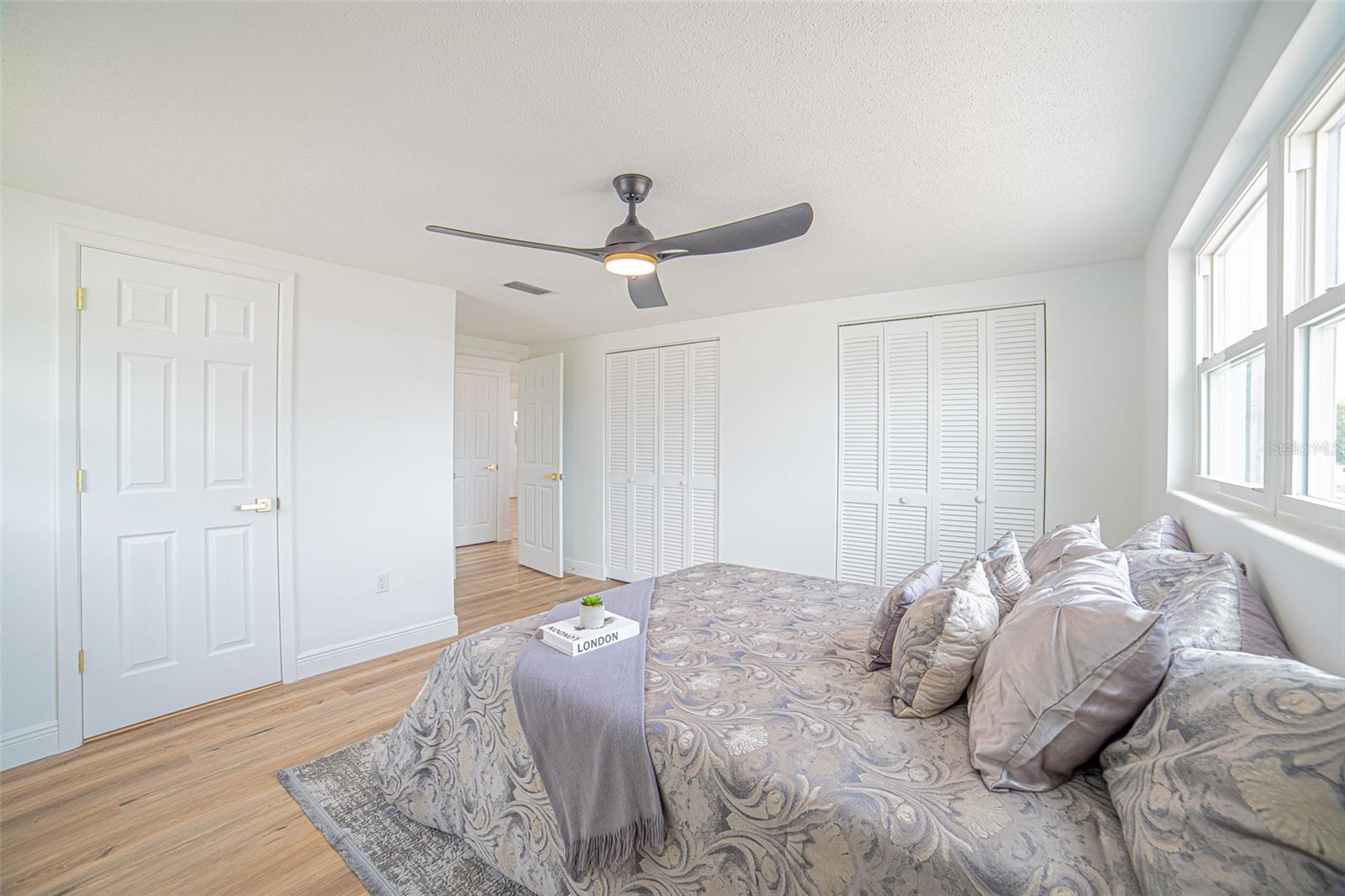 JASMINE LAKES - Residential