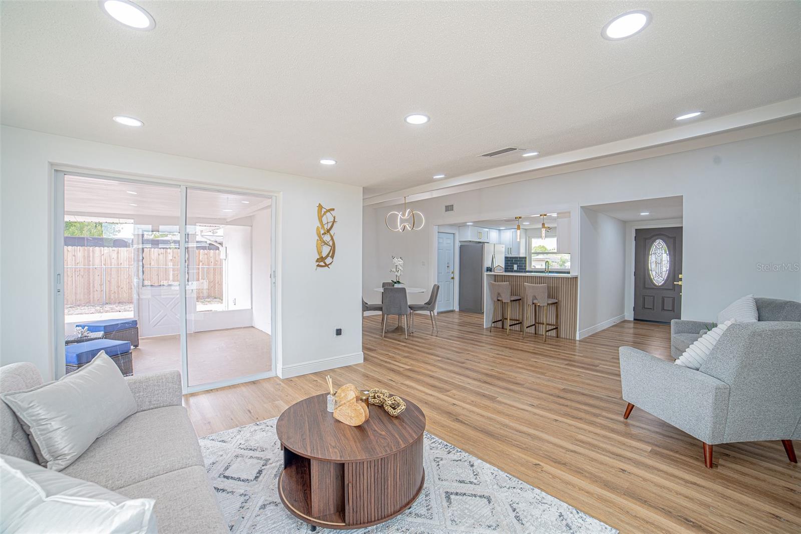 JASMINE LAKES - Residential