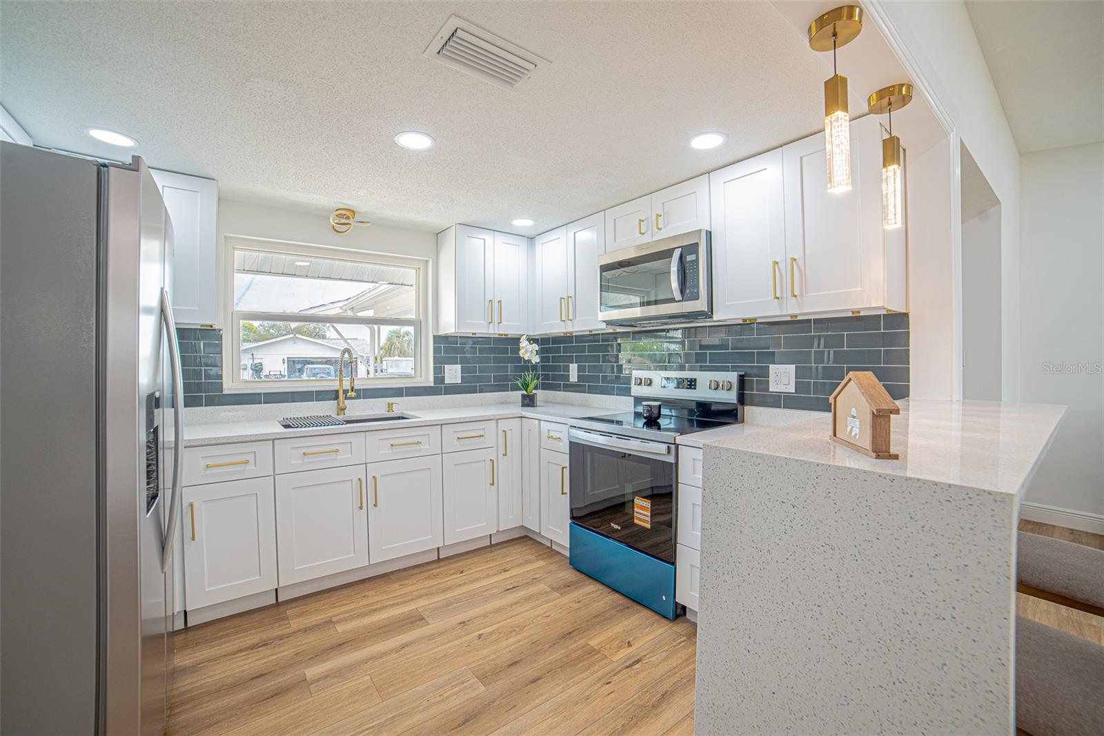 JASMINE LAKES - Residential