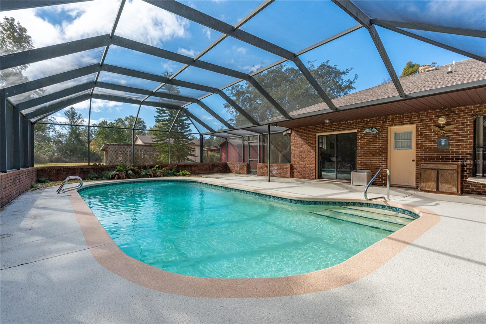 HENSEL HILL ESTATES - Residential