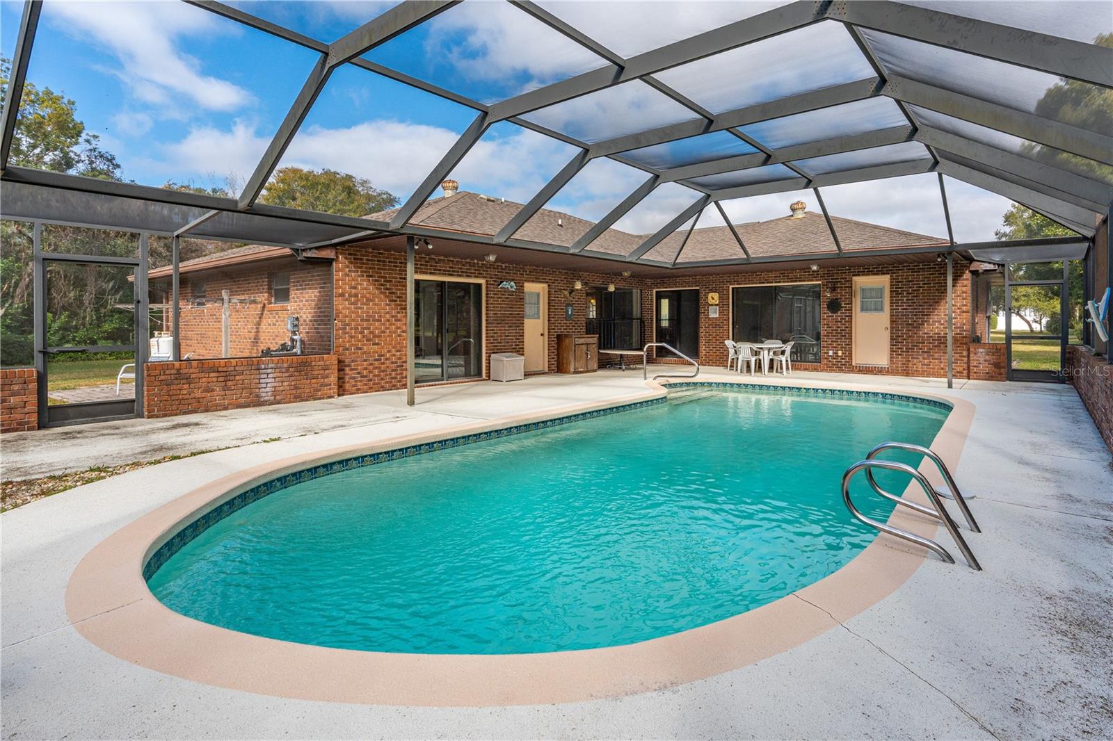 HENSEL HILL ESTATES - Residential