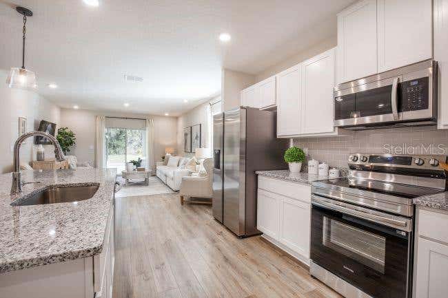 Photo of 1083 Welda Lane, Jacksonville, FL 32221 (MLS # O6418133)