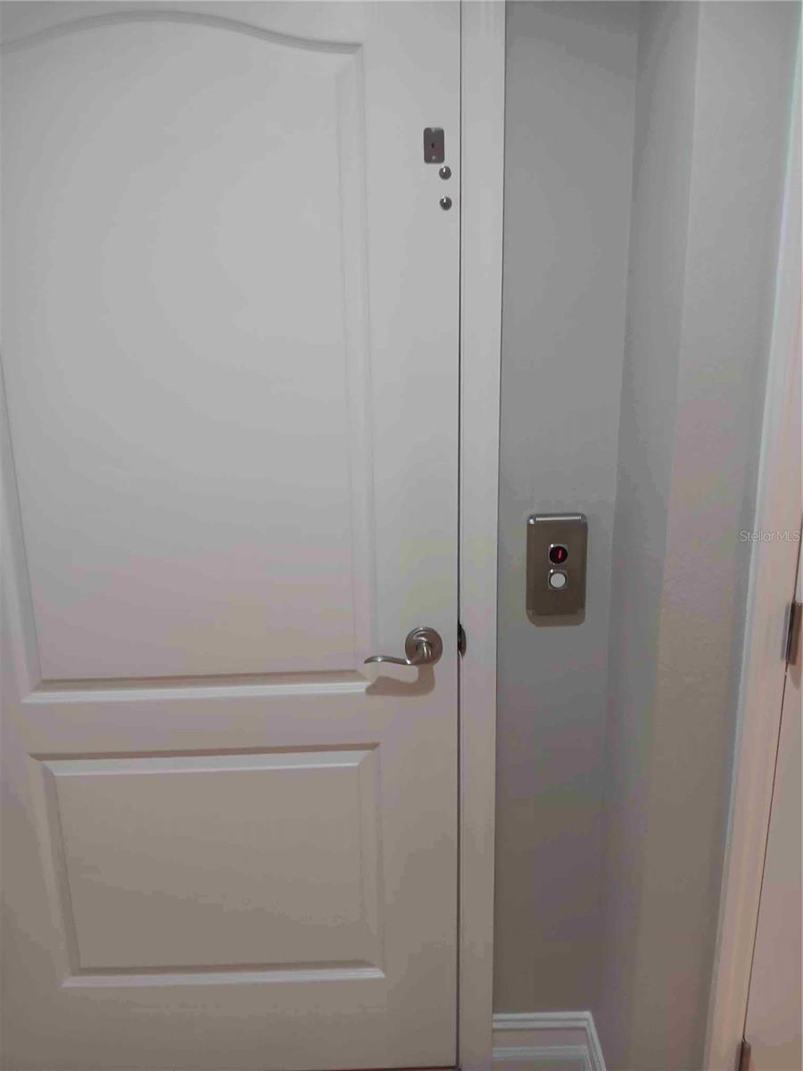 FOUNTAIN PARKE AT LAKE MARY - Residential Lease