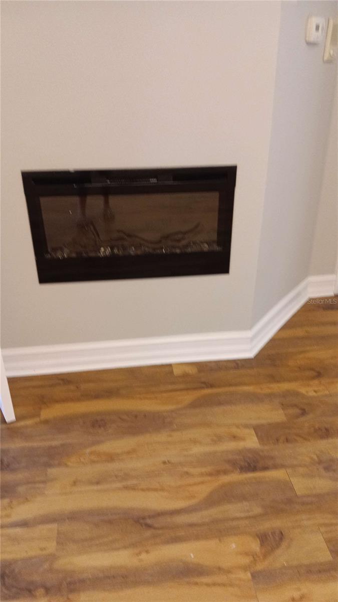 FOUNTAIN PARKE AT LAKE MARY - Residential Lease