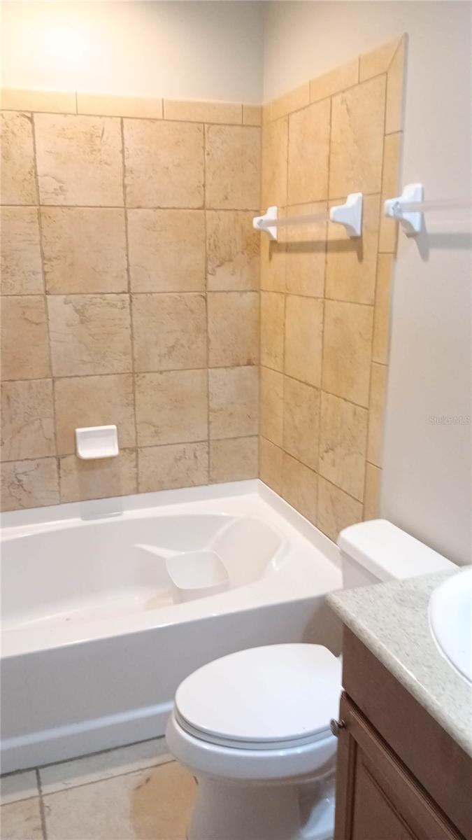 FOUNTAIN PARKE AT LAKE MARY - Residential Lease