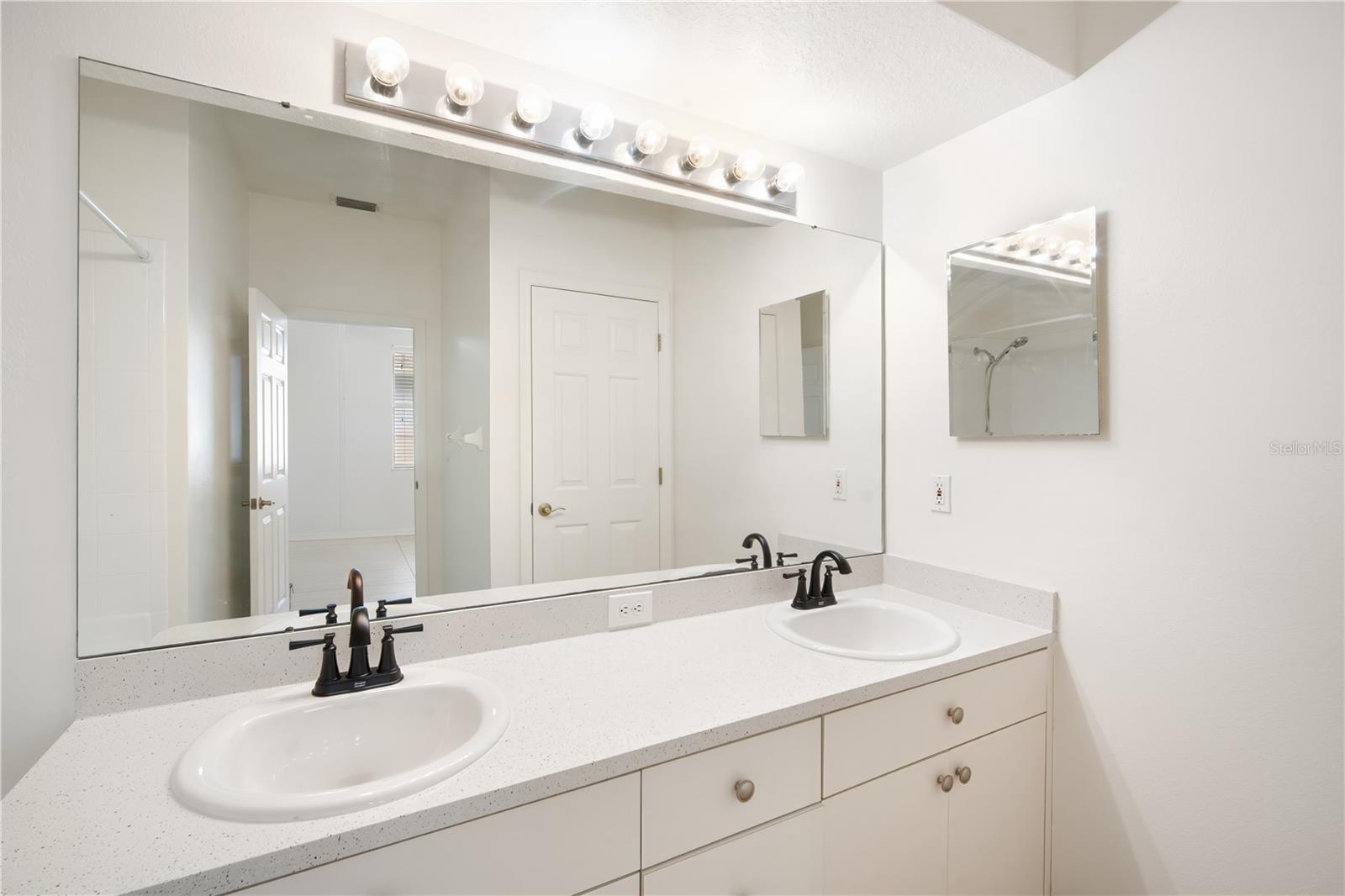 SOMERSET TRACT E - Residential Lease