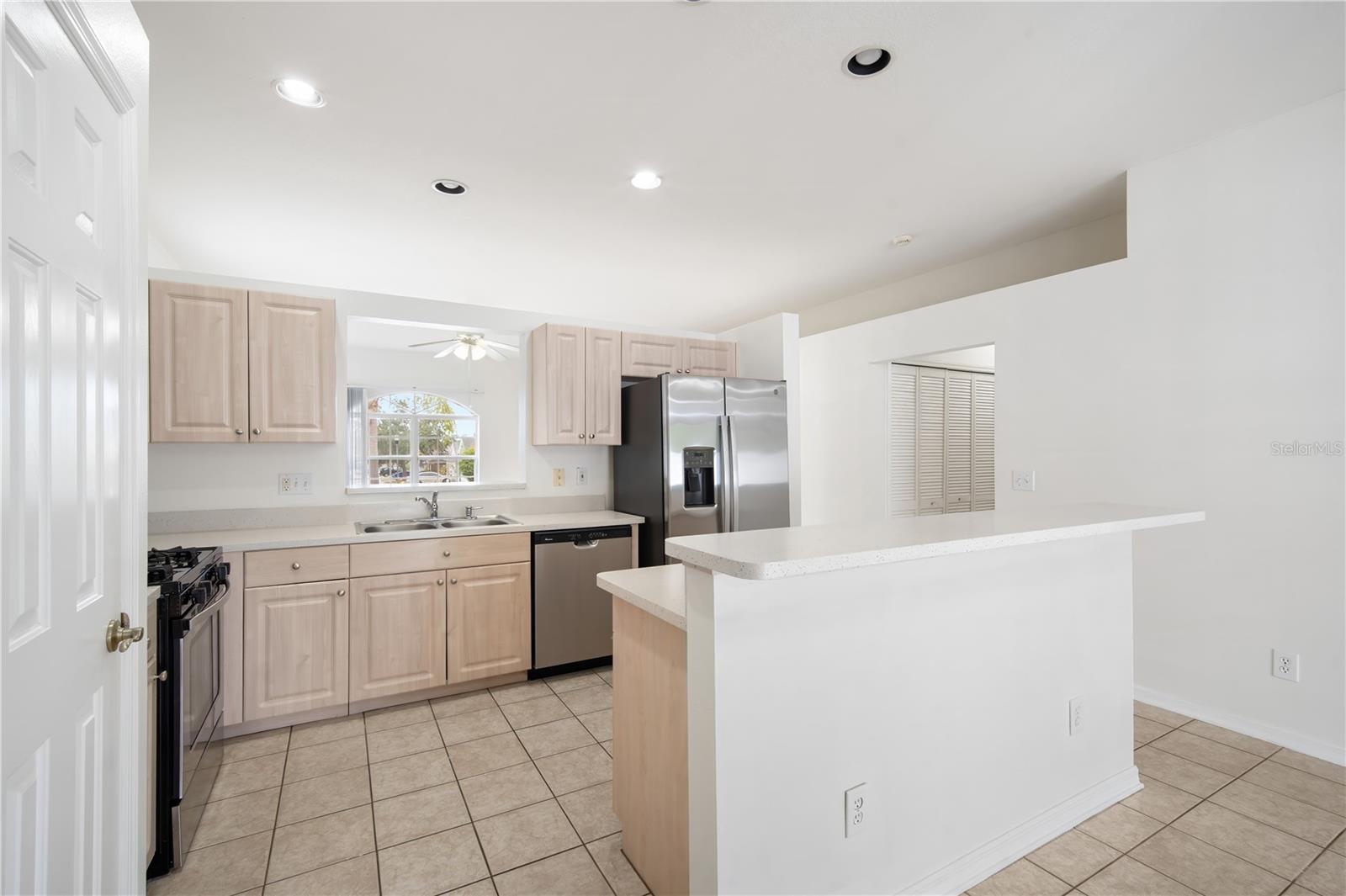 SOMERSET TRACT E - Residential Lease