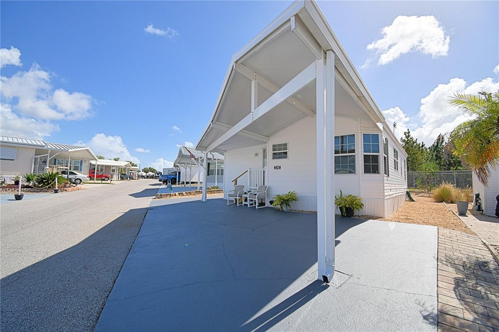 Photo of 251 Patterson Road #I49, Haines City, FL 33844 (MLS # P4940263)