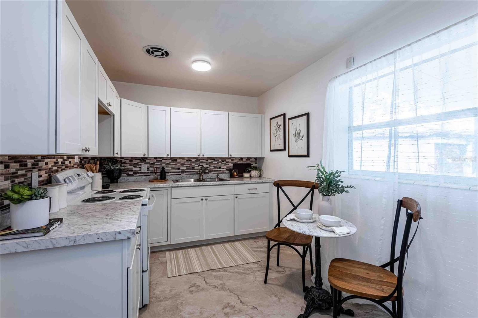 OAK GROVE SUB UNIT 1 - Residential