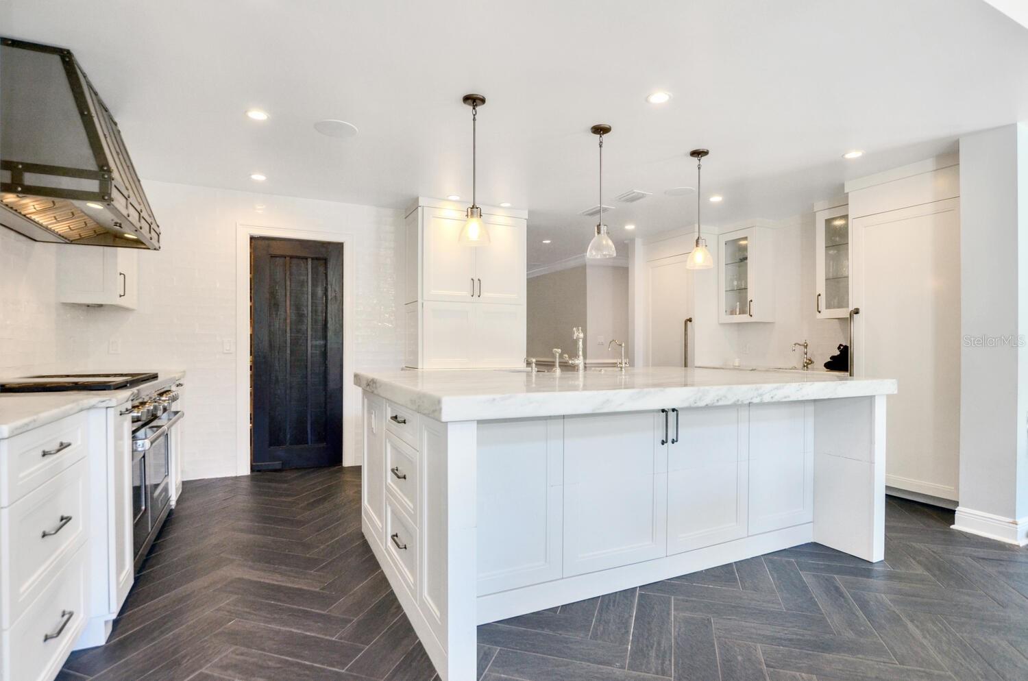 CULBREATH ISLES UNIT 2 - Residential