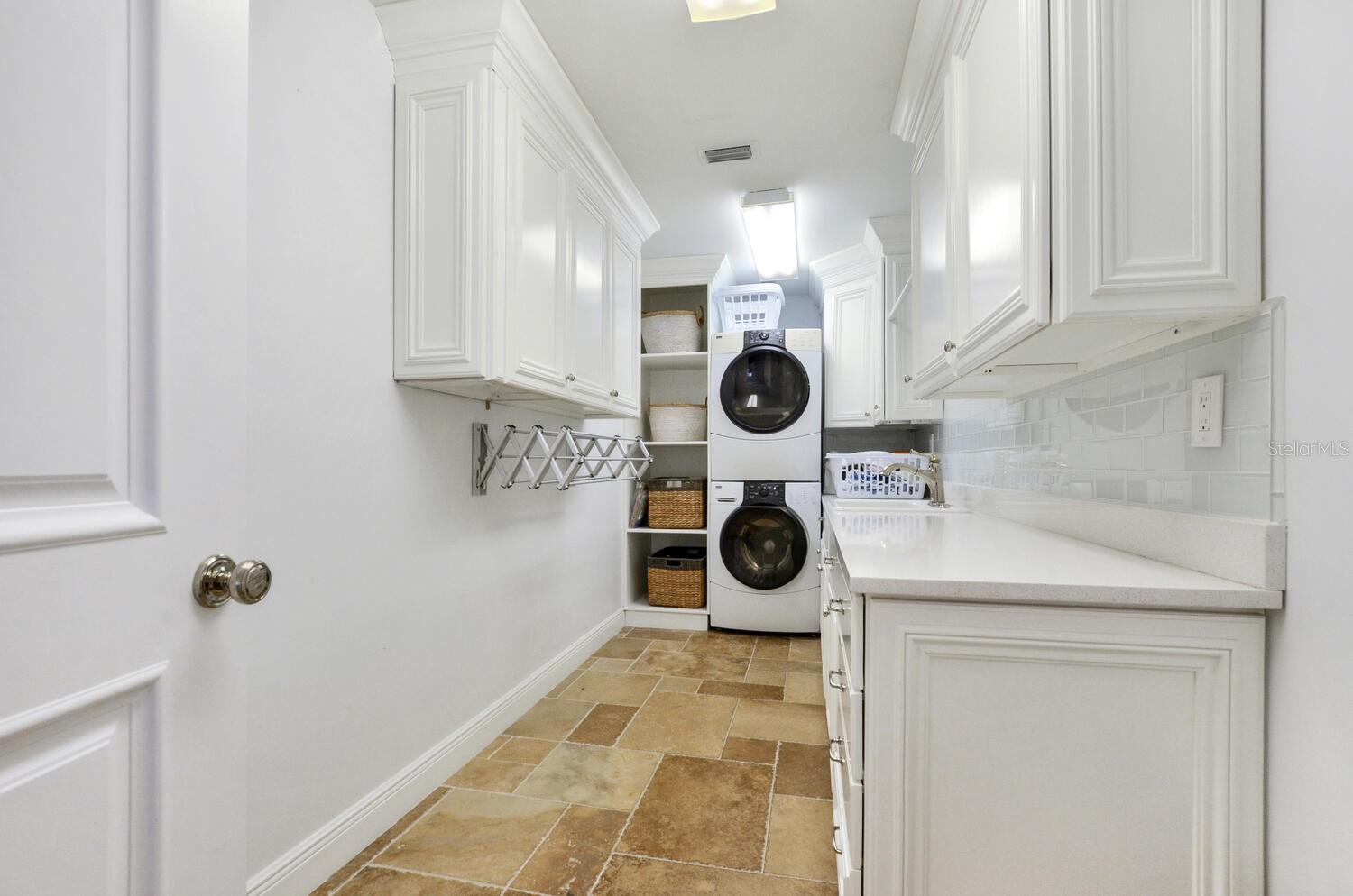 CULBREATH ISLES UNIT 2 - Residential