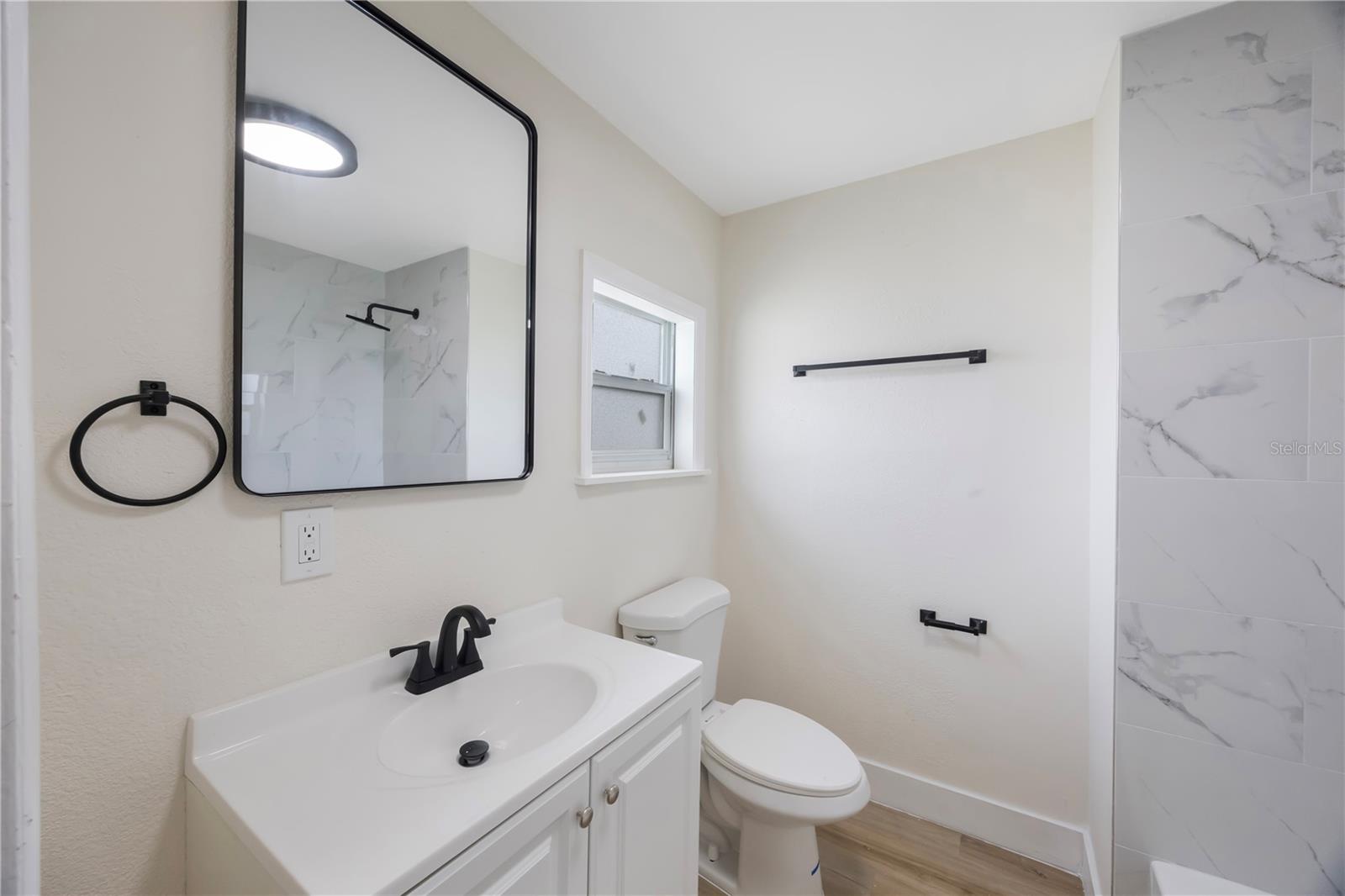 GROVE PARK VISTA SUB - Residential Income