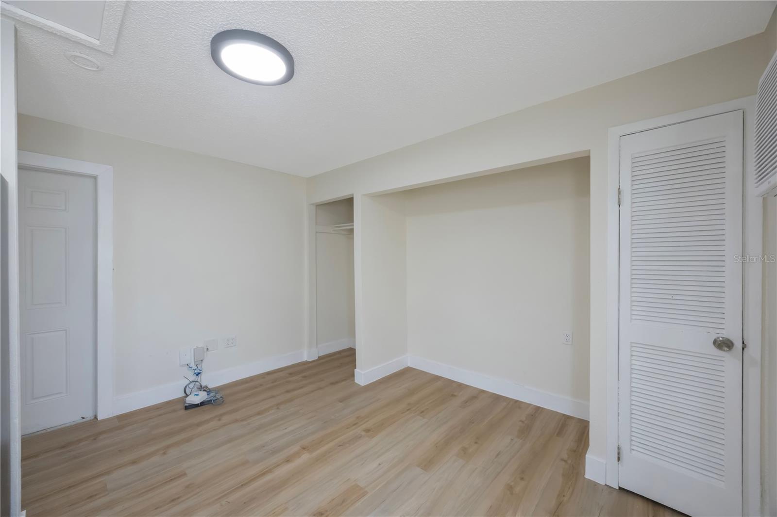 GROVE PARK VISTA SUB - Residential Income