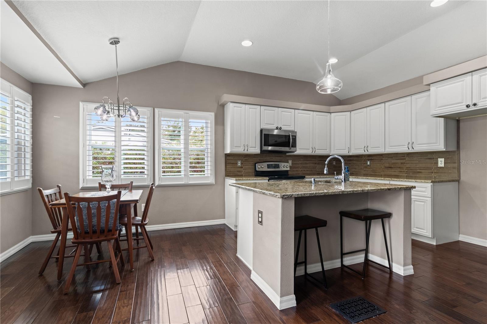 HOMOSASSA UNIT 04 - Residential