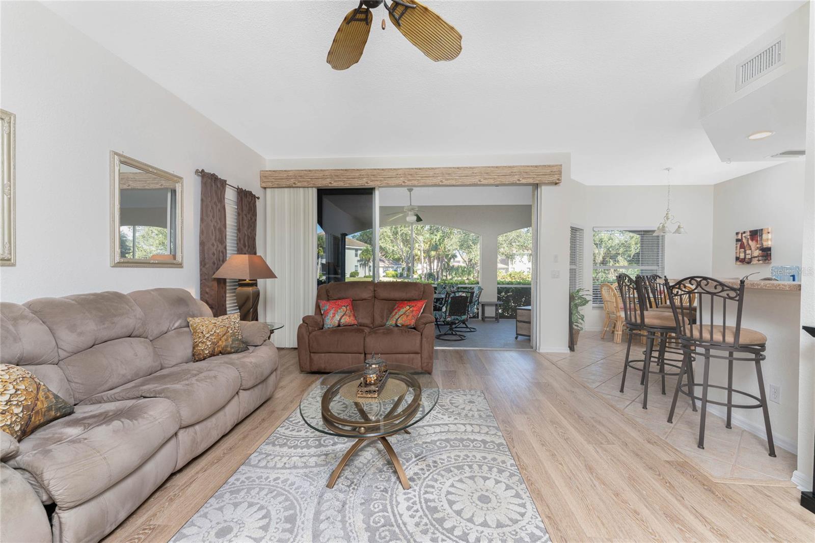 RIVERWOOD - Residential