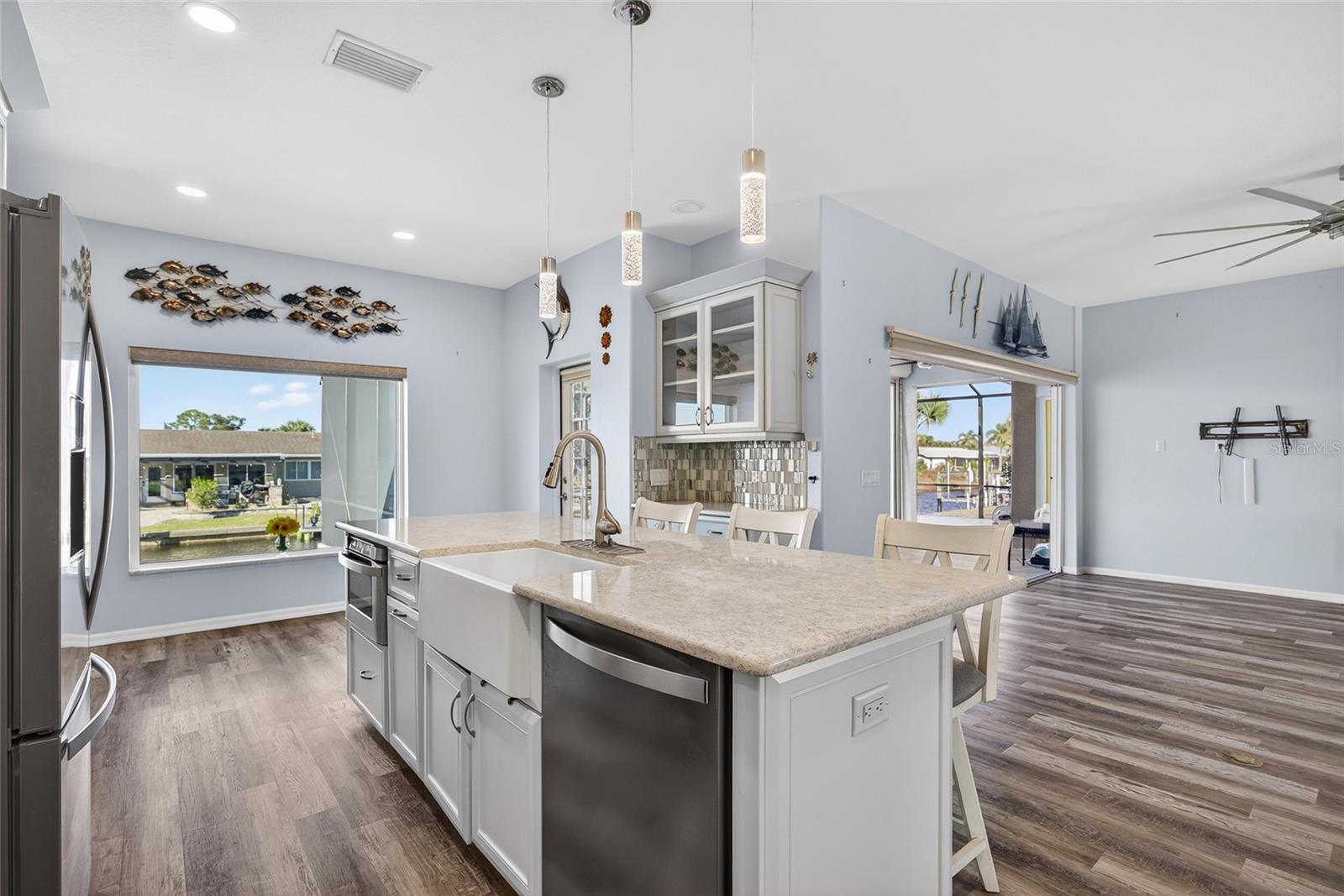 WYCHEWOOD SHORES - Residential