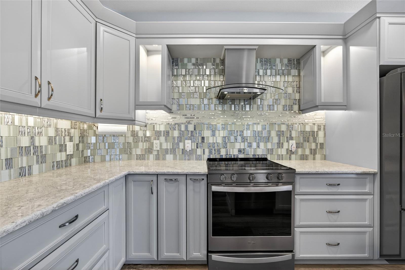 WYCHEWOOD SHORES - Residential