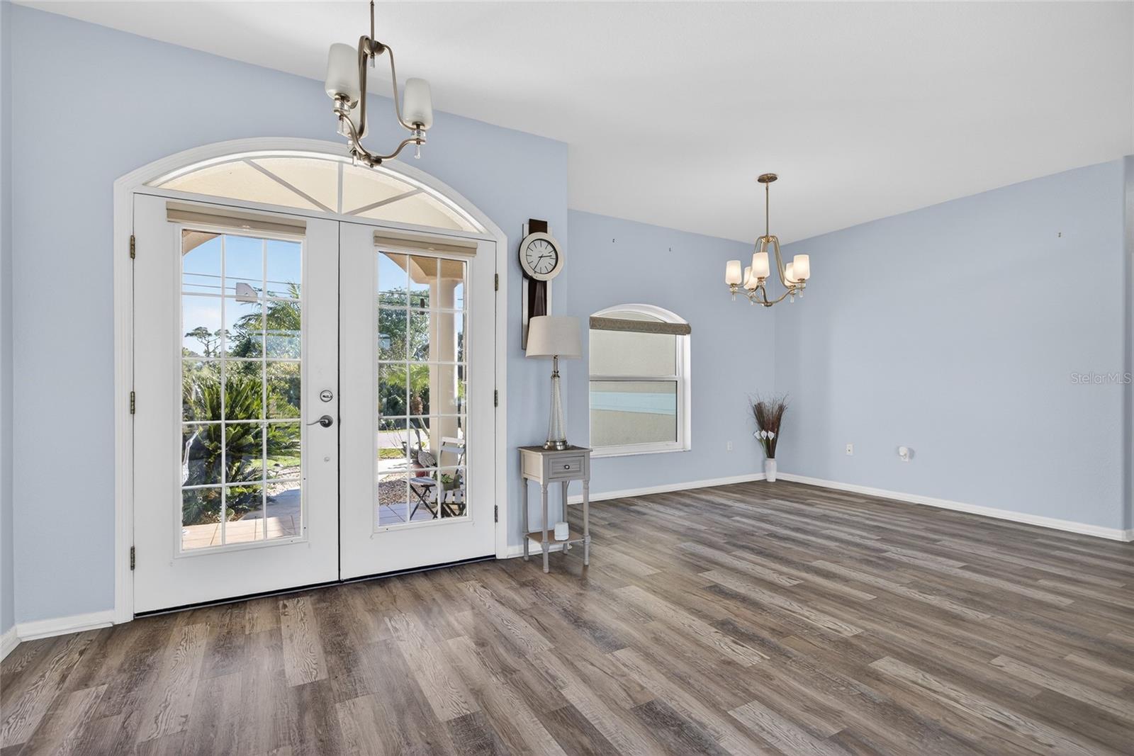 WYCHEWOOD SHORES - Residential