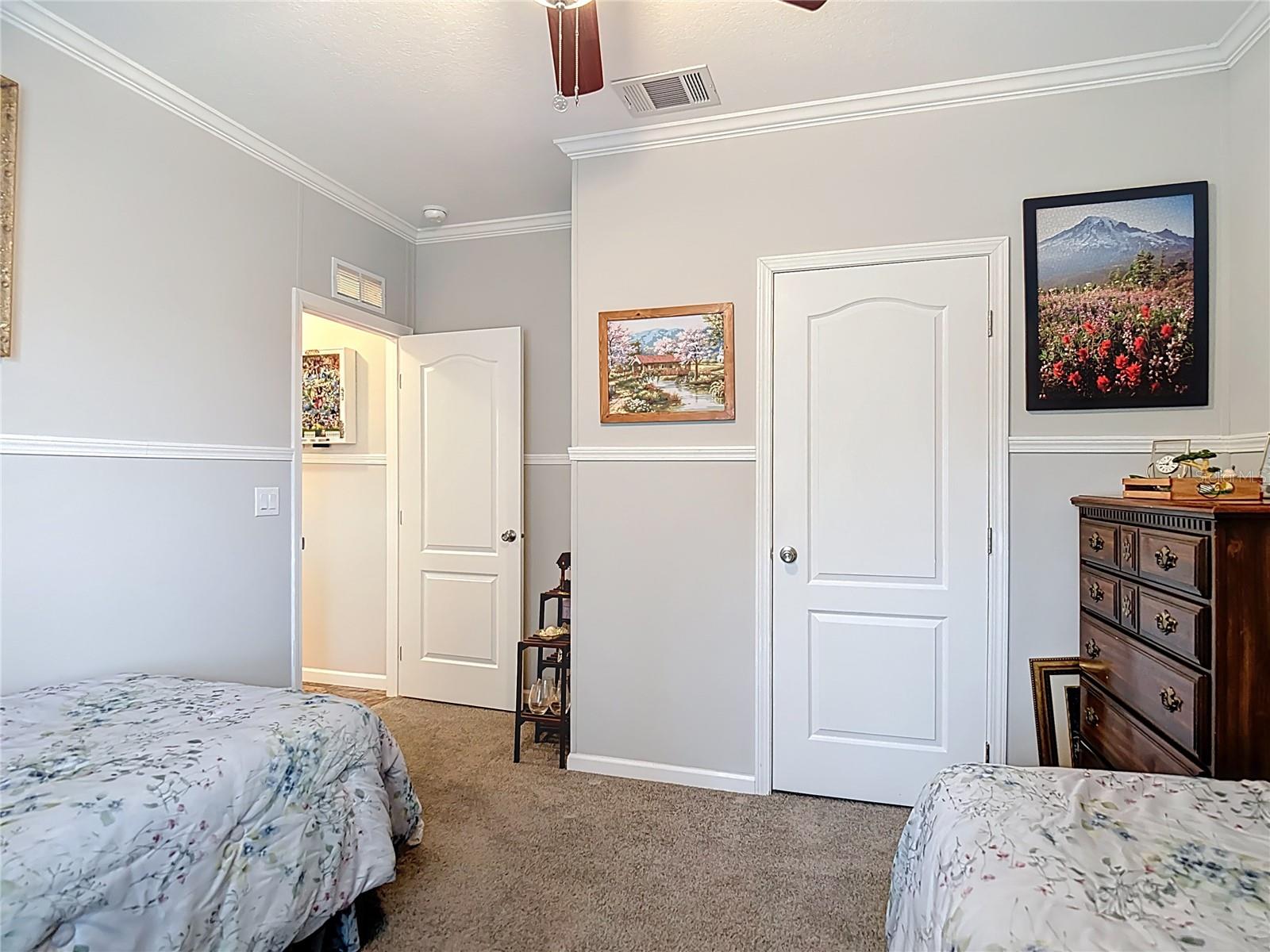 GARDEN GROVE - Residential