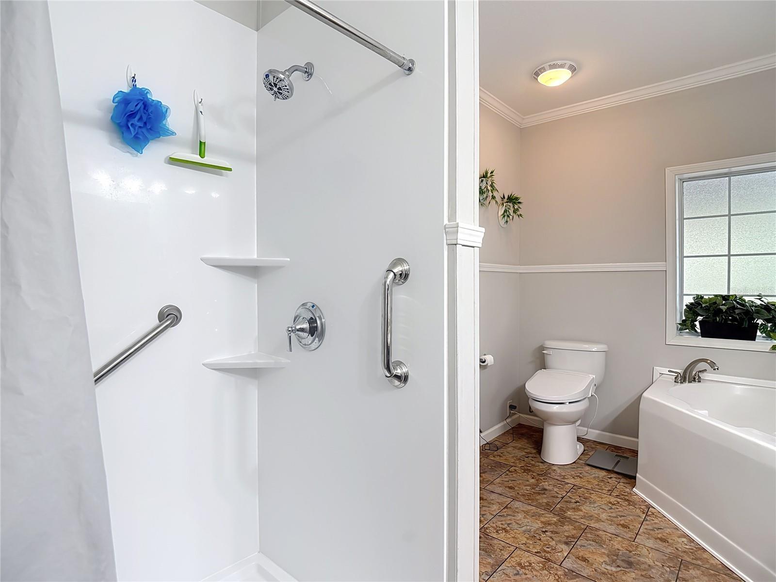 GARDEN GROVE - Residential