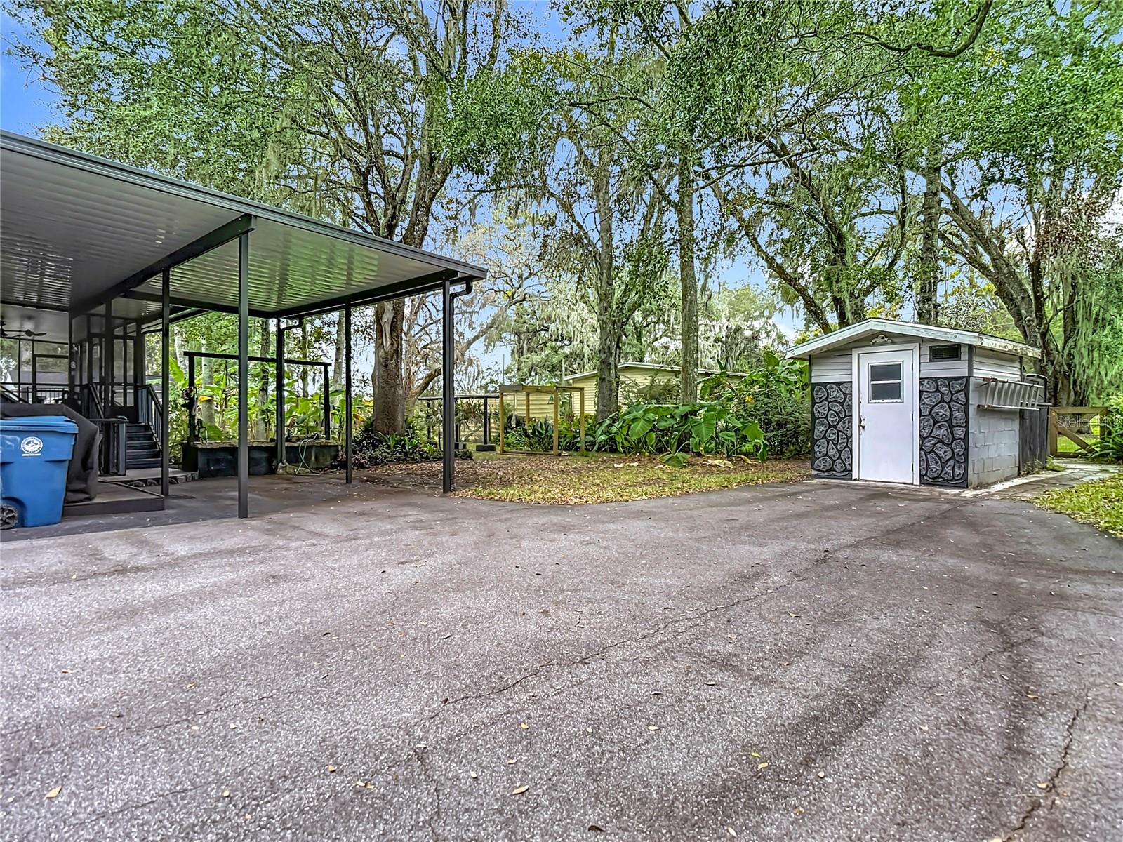 GARDEN GROVE - Residential