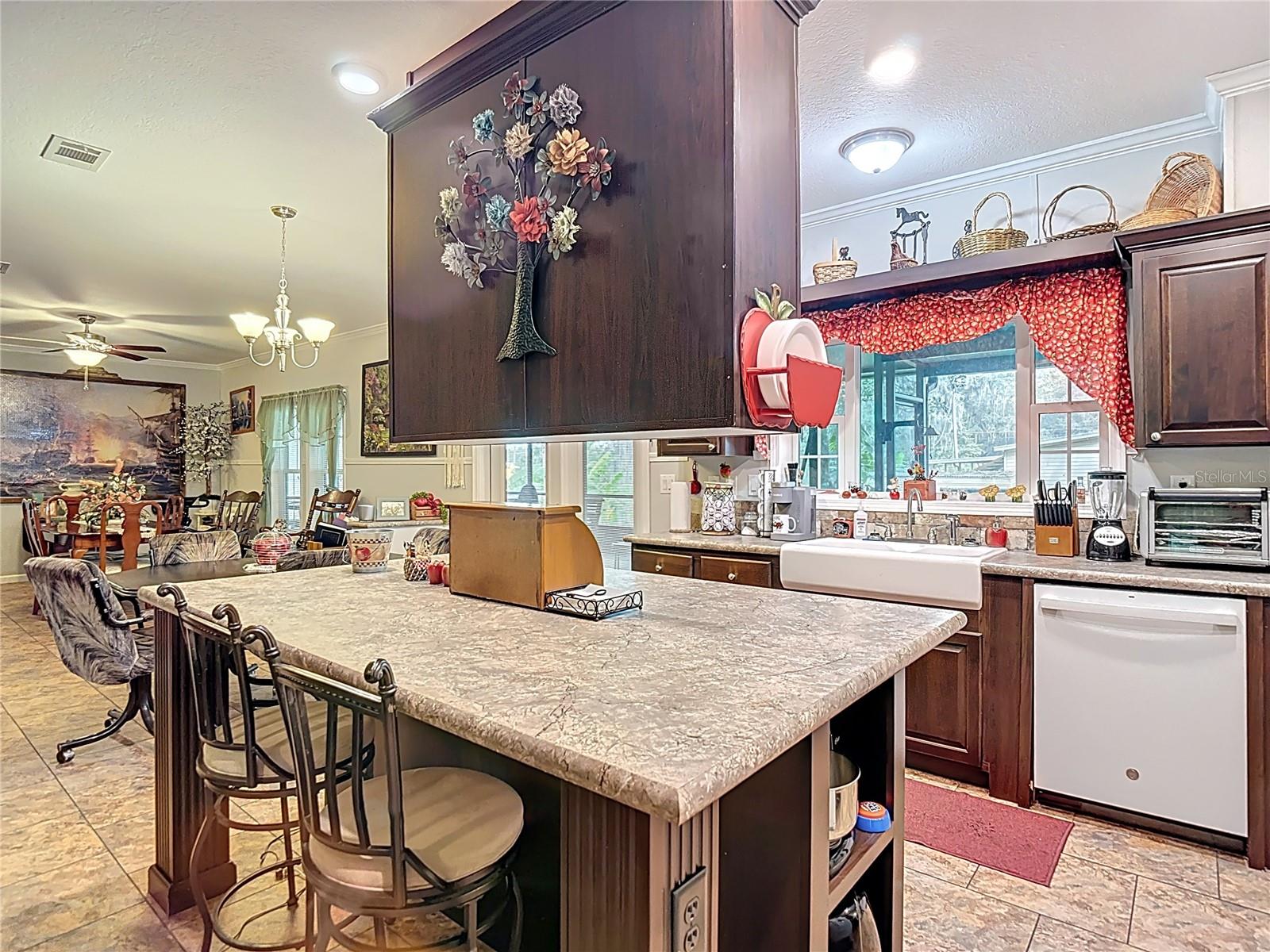 GARDEN GROVE - Residential