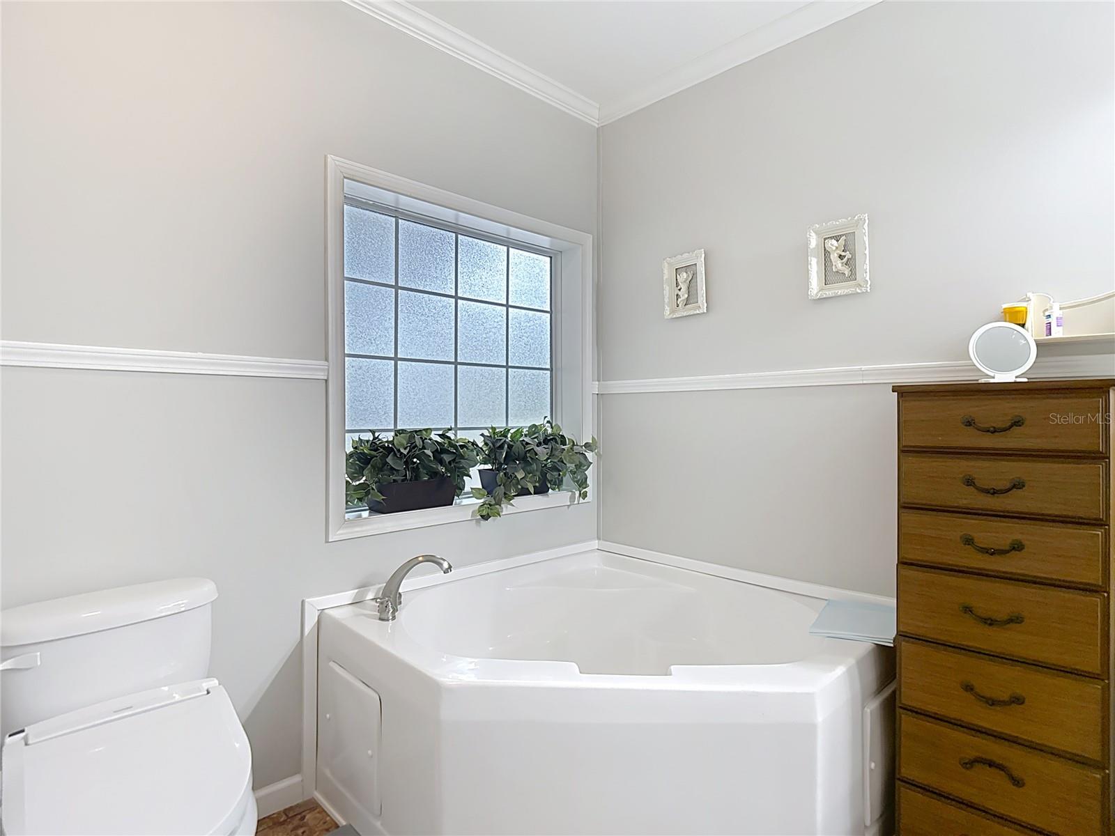 GARDEN GROVE - Residential