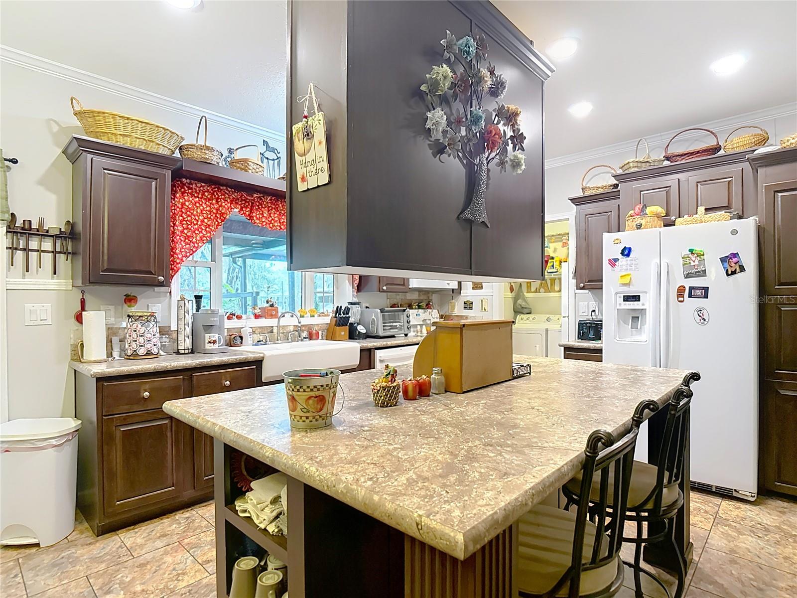 GARDEN GROVE - Residential