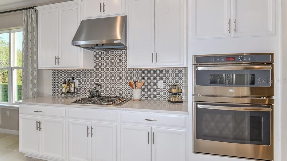 EAVES BEND AT ARTISAN LAKES - Residential