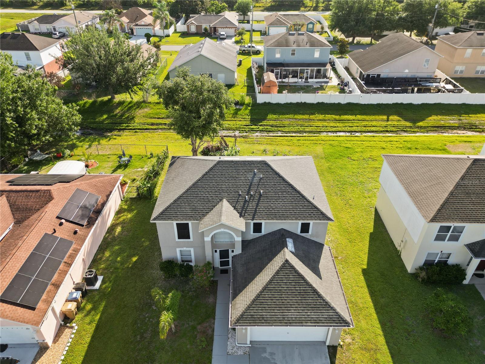613 NOTRE DAME WAY