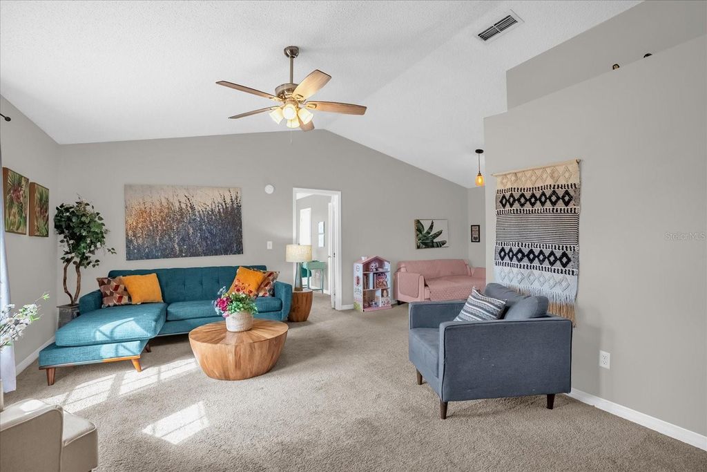 Photo of 922 Fort Smith Boulevard, Deltona, FL 32738 (MLS # O6362761)