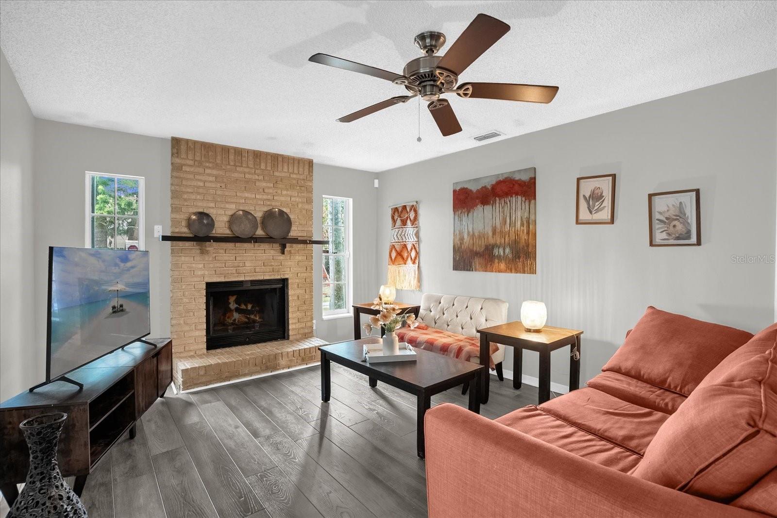 DELTONA LAKES UNIT 17 - Residential