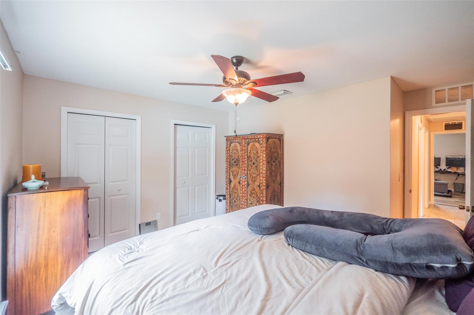 ROLLING HILLS UNIT 3 HILLS OF OCALA - Residential