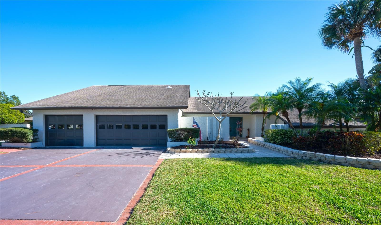 CARROLLWOOD VILLA - Residential