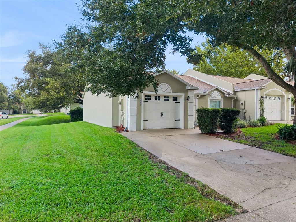Photo of 651 Villa Court, Clermont, FL 34711 (MLS # G5117295)