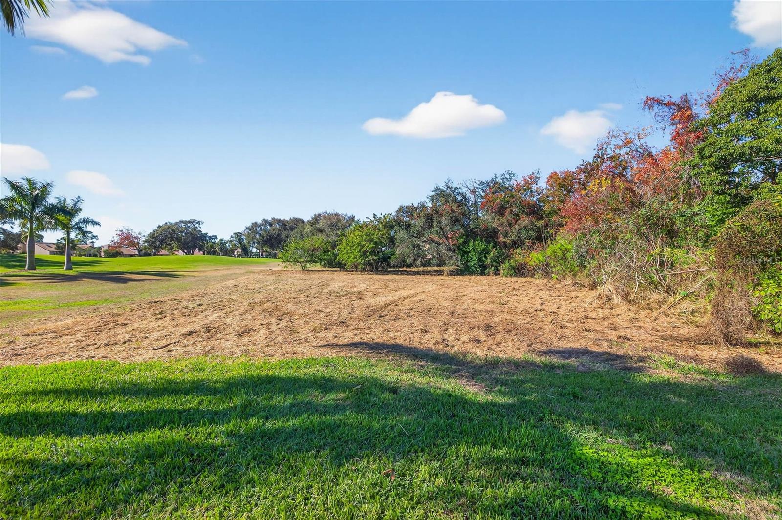 PASADENA GREENS - Land