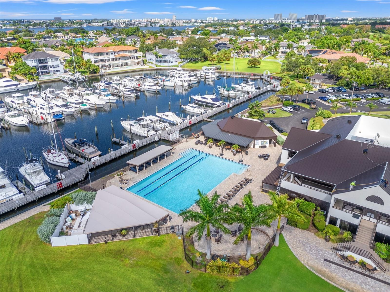 PASADENA GREENS - Land