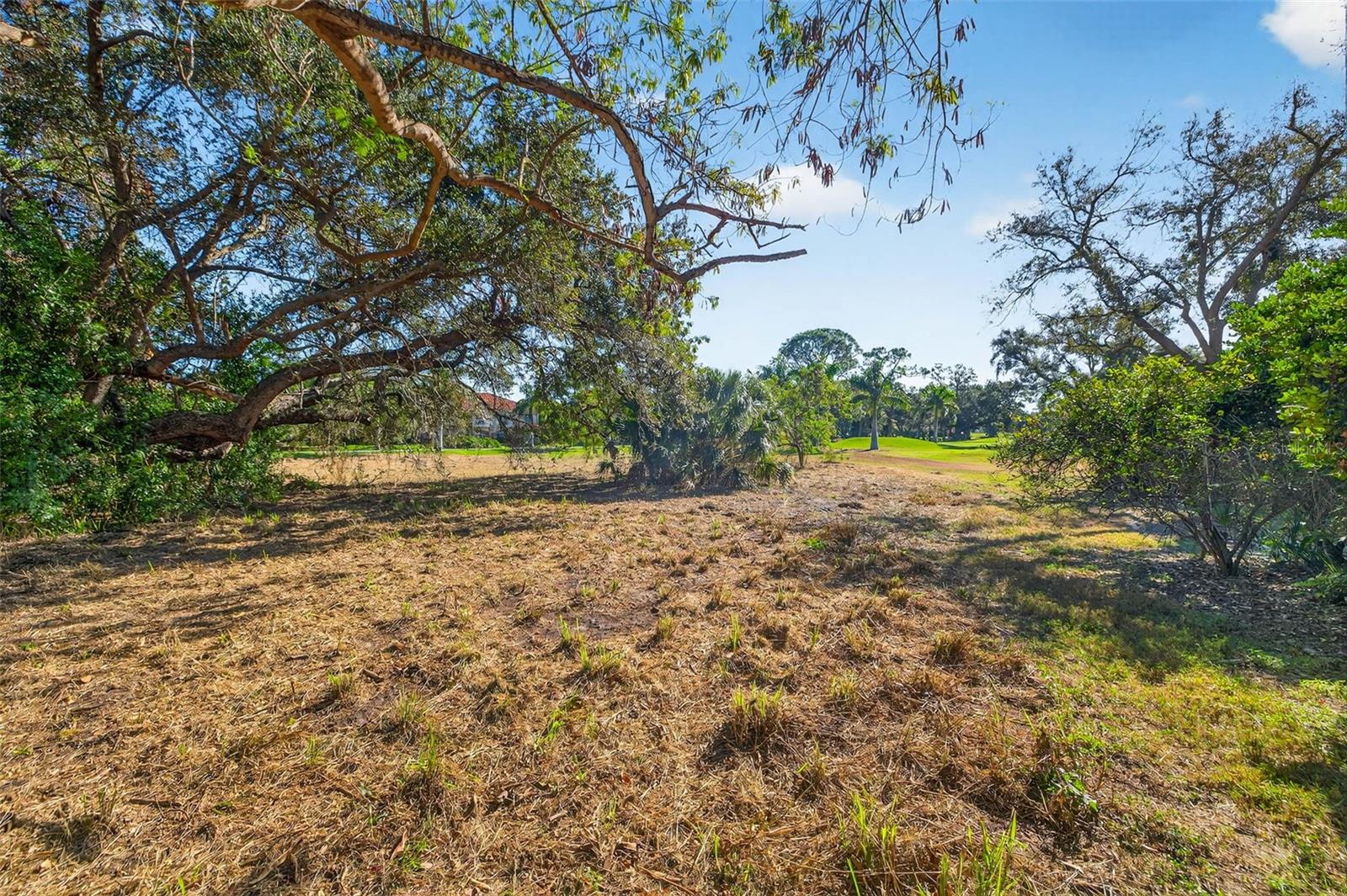 PASADENA GREENS - Land