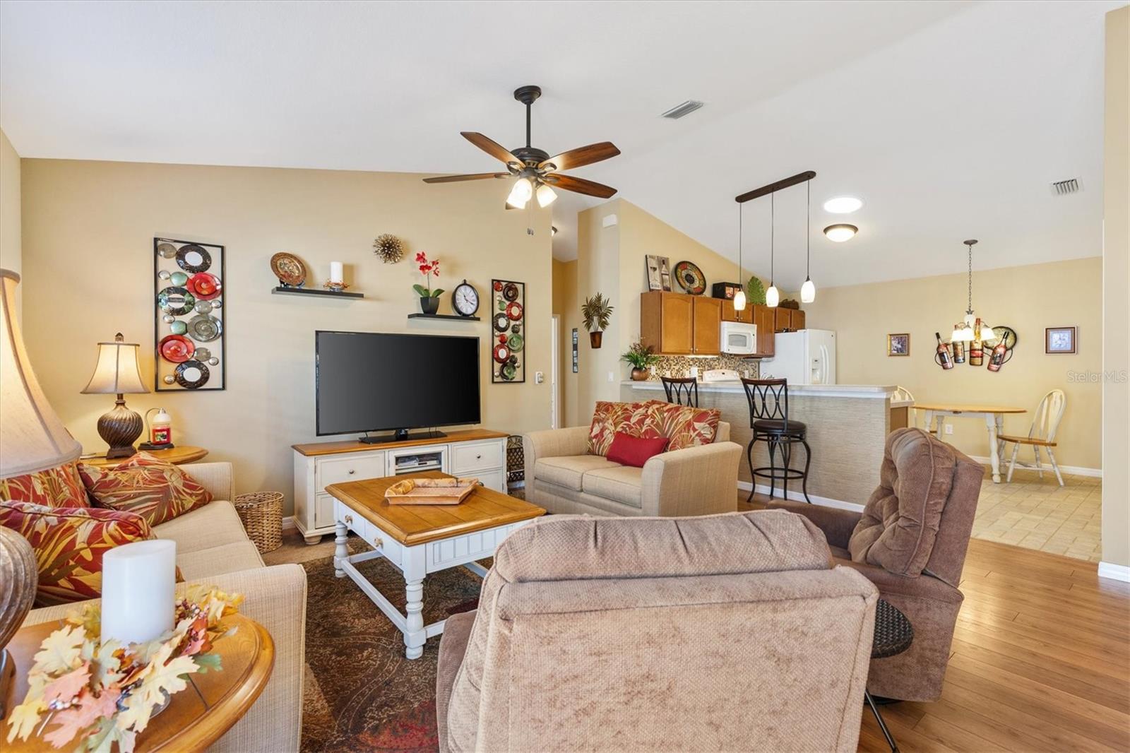 VILLAGES OF SUMTER MARGAUX VILLAS - Residential