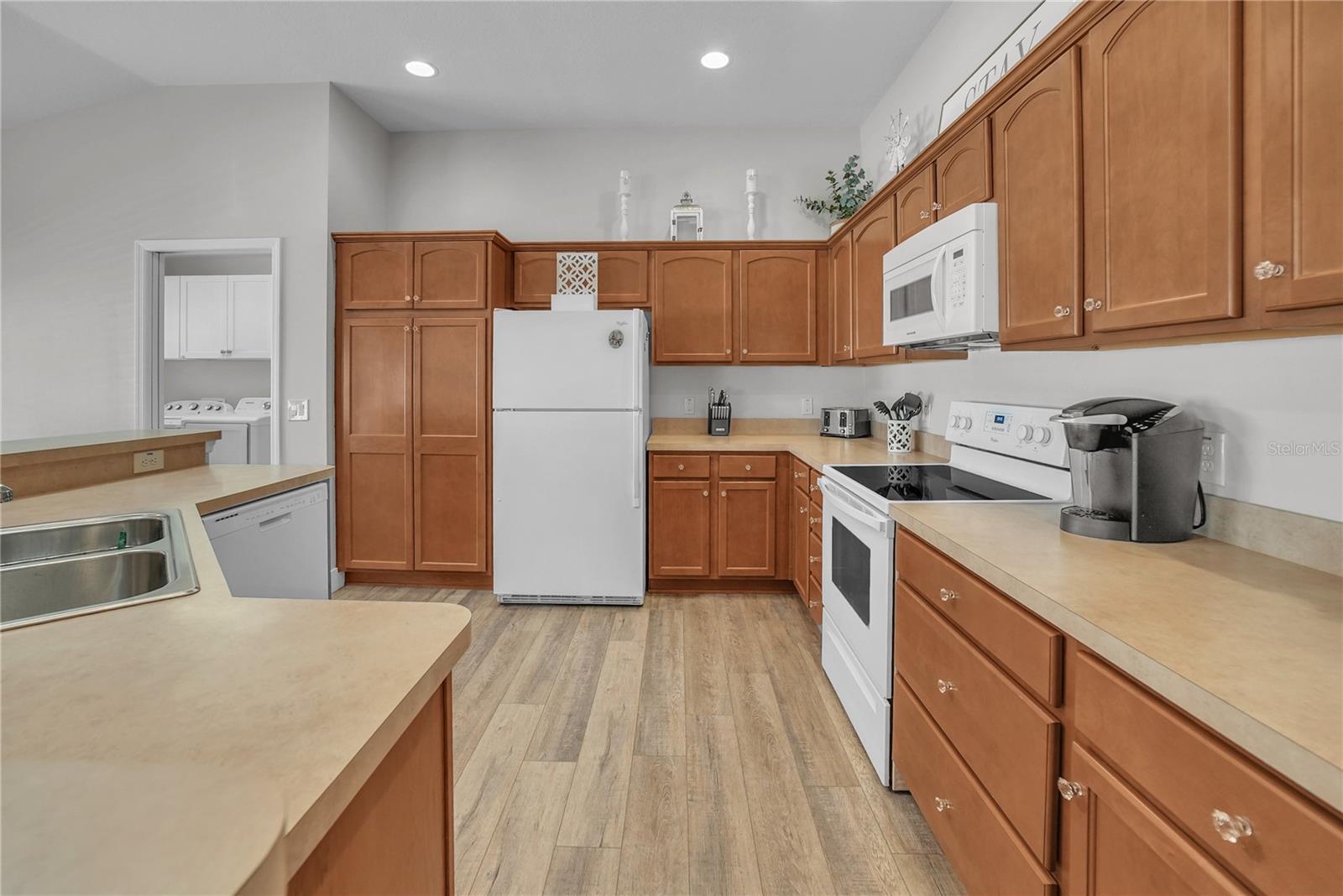 VILLAGES OF SUMTER PERRY VILLAS - Residential