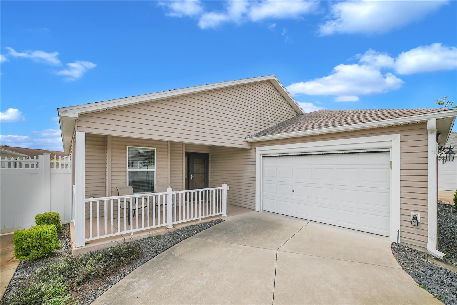 VILLAGES OF SUMTER PERRY VILLAS - Residential