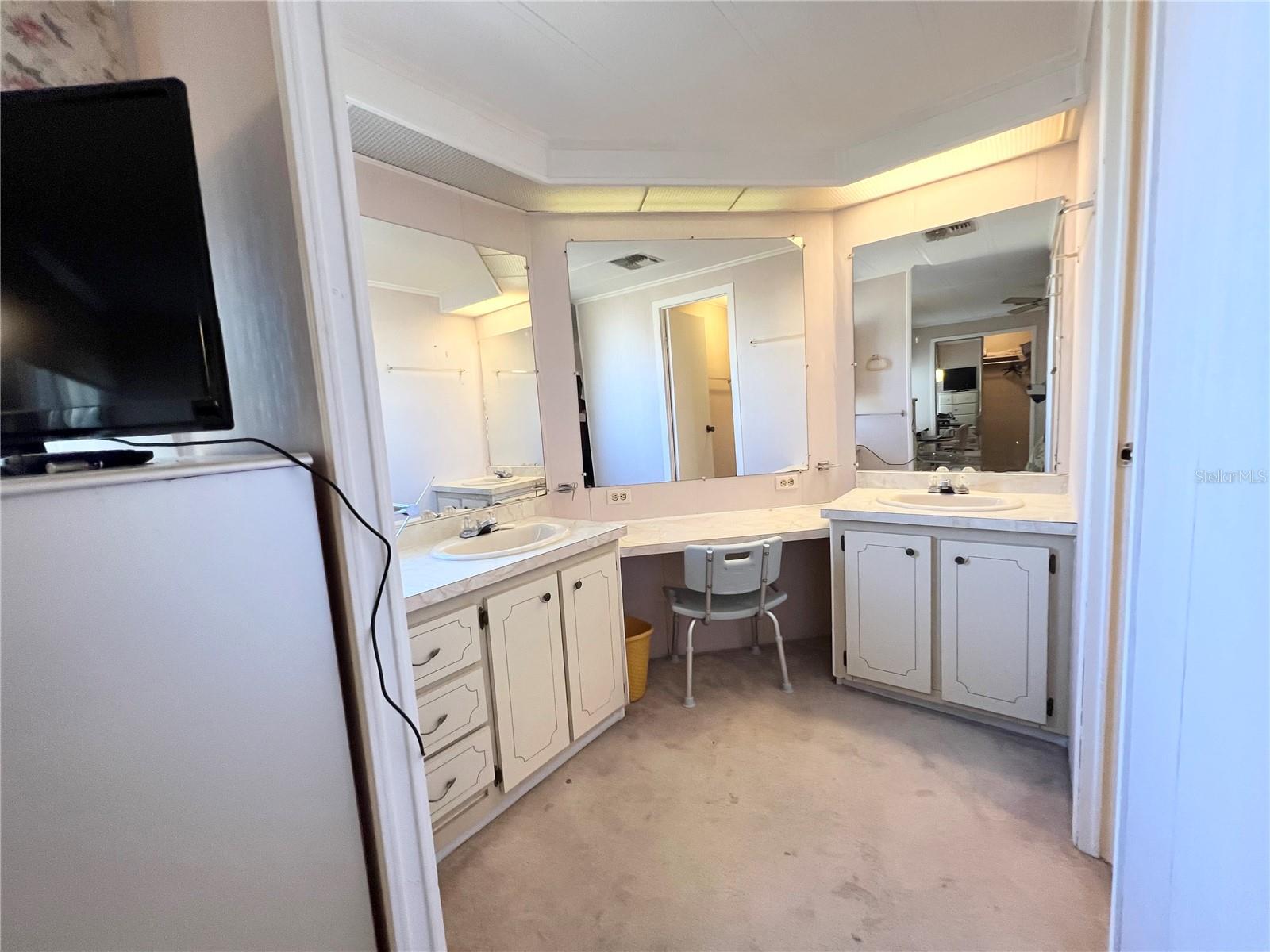 MARTIN ESTATES - Residential