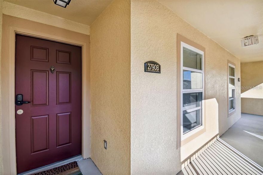 It is requested to earn a minimum of 2 times the rent, immigration flexibility is accepted
stable work
picky condo no pets