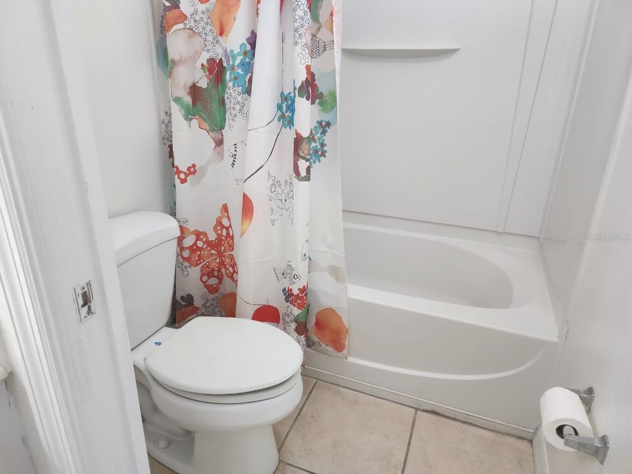 CLUB CORTILE PH 07 A CONDO - Residential Lease