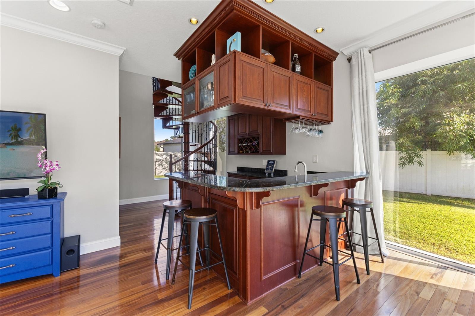 NORTHWOOD - Residential Lease