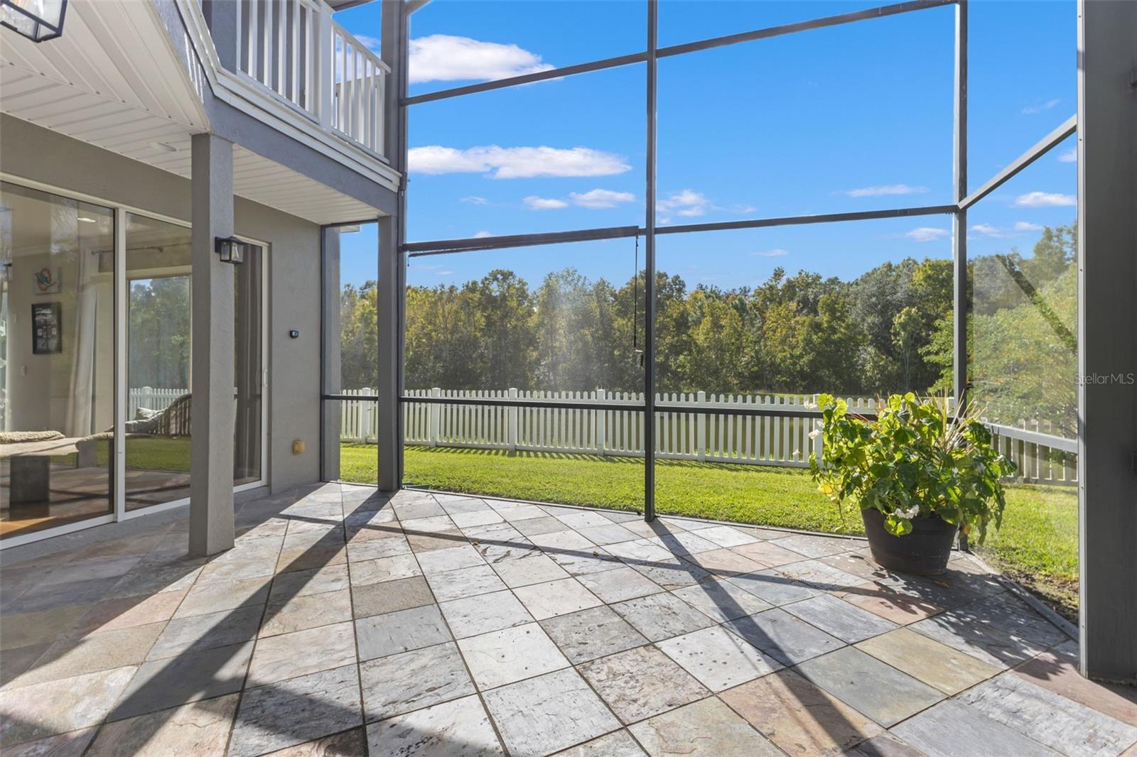 NORTHWOOD - Residential Lease