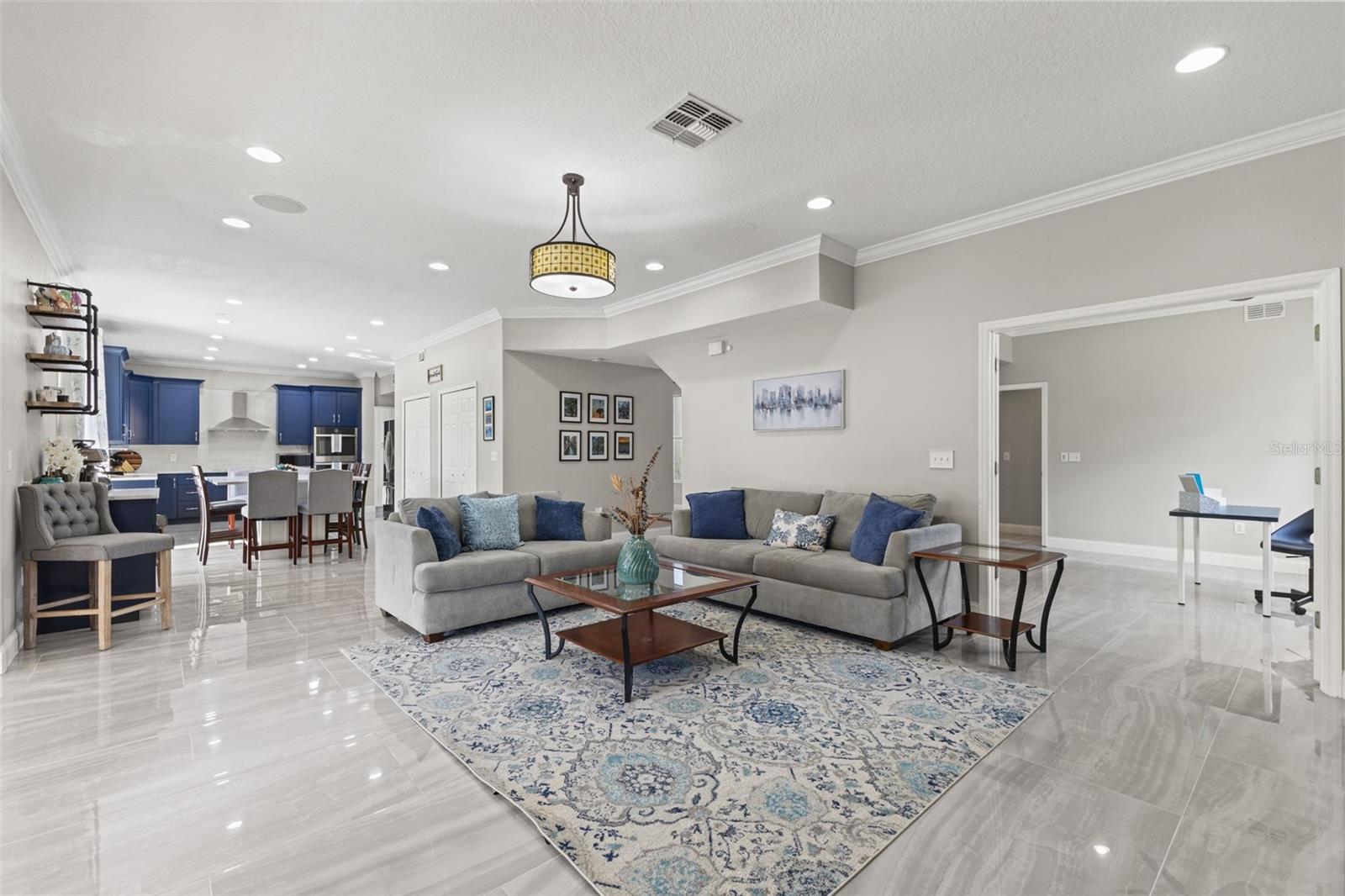 NORTHWOOD - Residential Lease